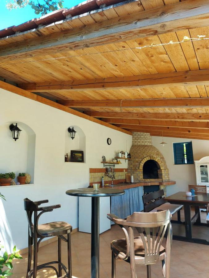 Apartments Skocic Vodice Eksteriør billede