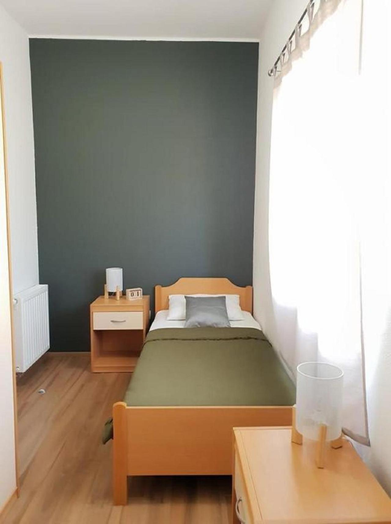 Apartments Skocic Vodice Eksteriør billede